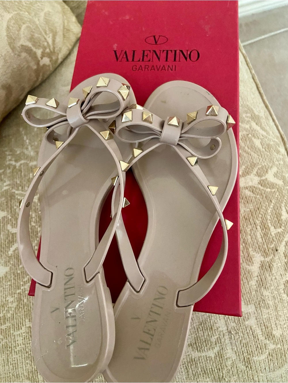 Valentino Patent Bow Studded Jelly Sandals in Nude Blush